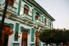 Granada Nicaragua restaurant on Calle Calzada – Best Places In The World To Retire – International Living
